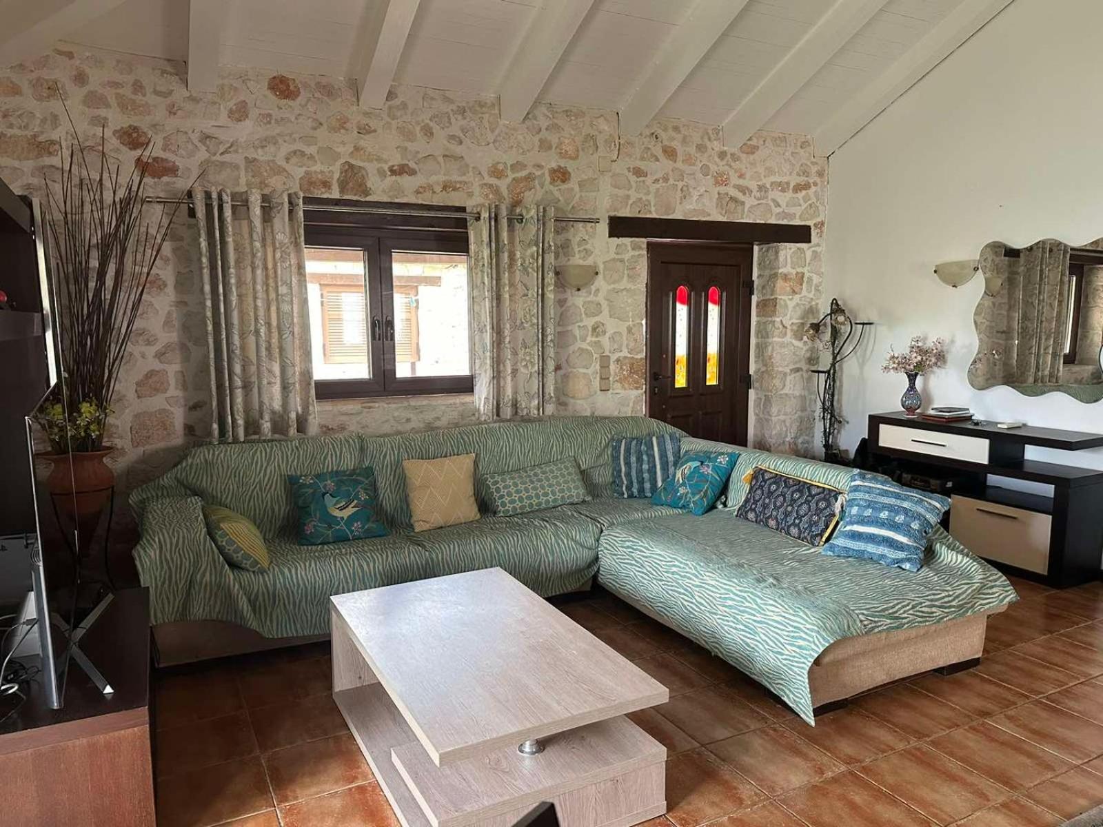 Villa Constantis Kalamákion Exteriör bild